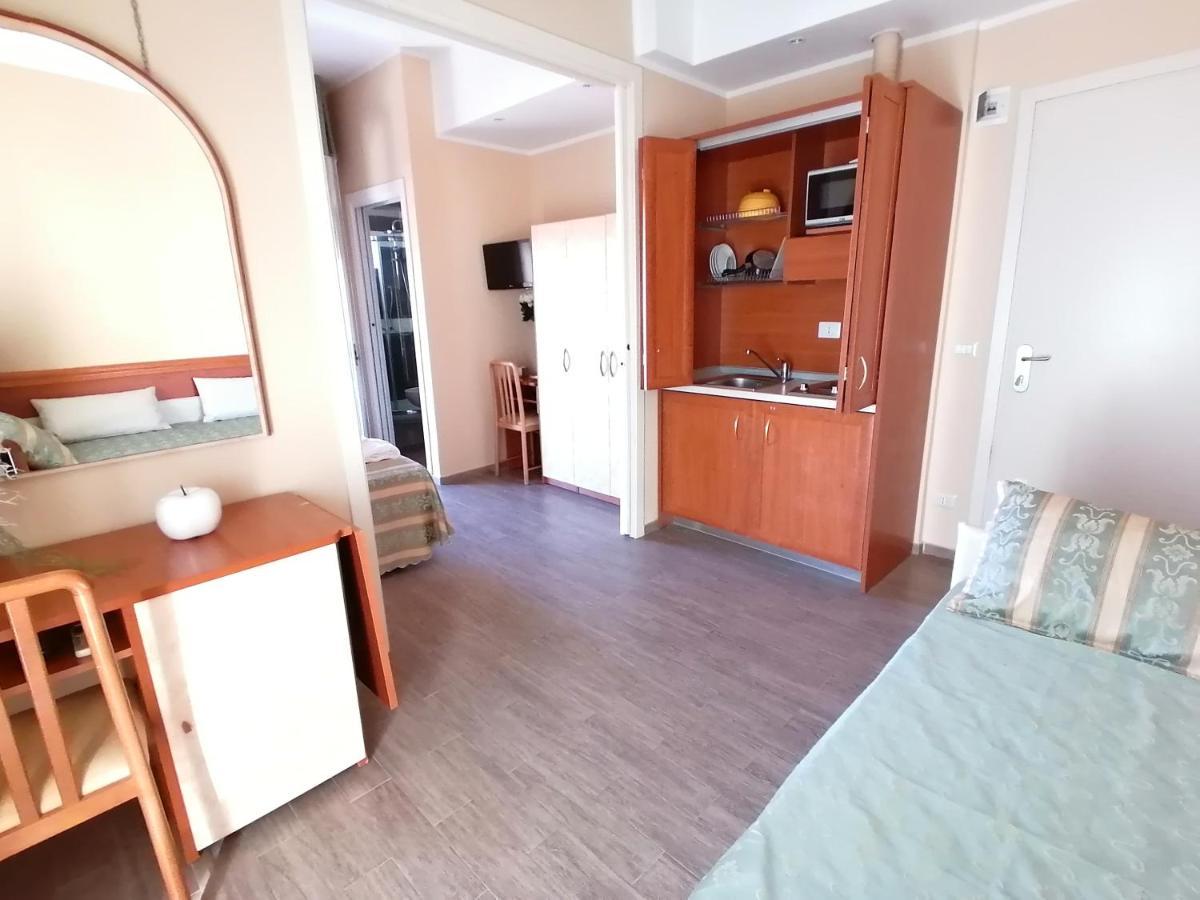 בלריה-איגאה מרינה Hotel Nordic מראה חיצוני תמונה