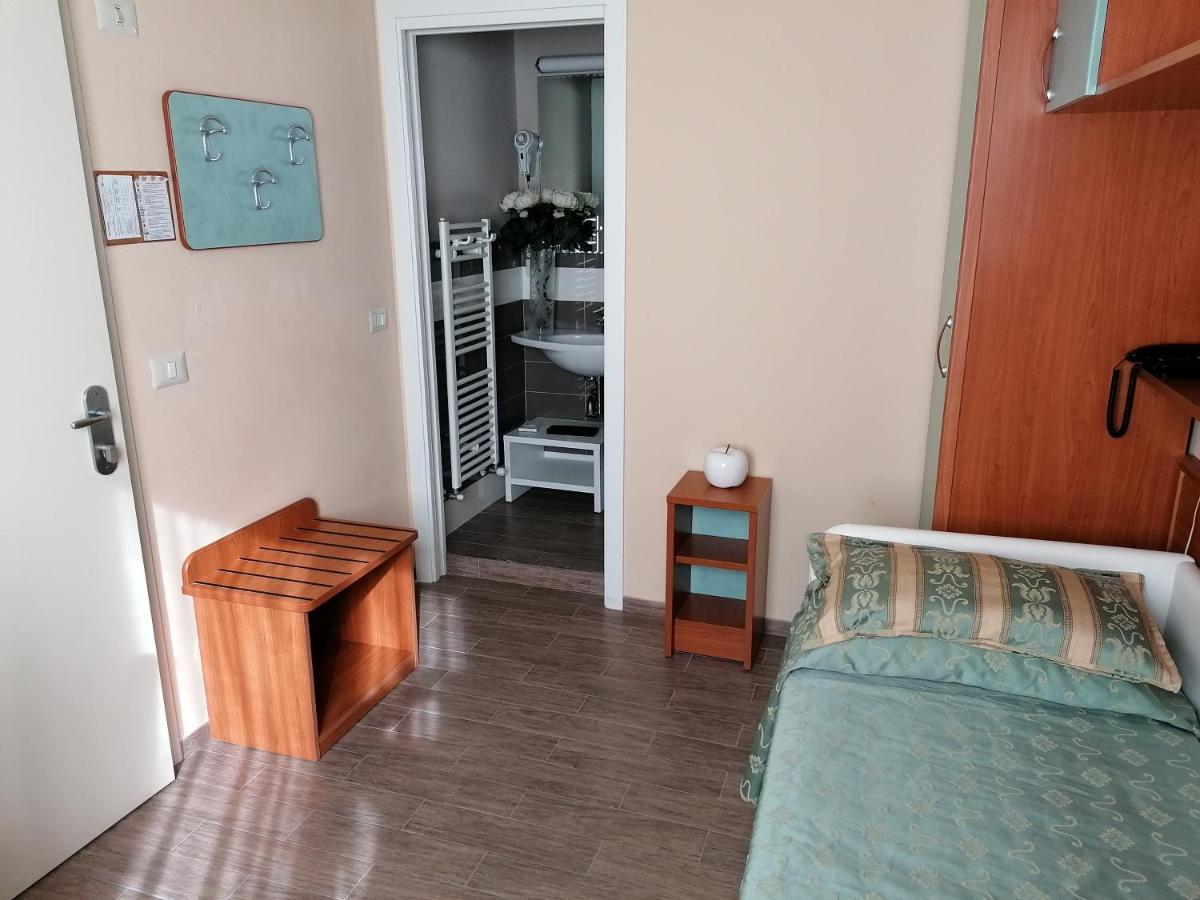בלריה-איגאה מרינה Hotel Nordic מראה חיצוני תמונה